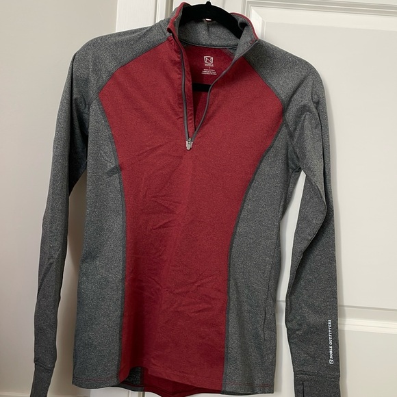 Size Small Noble Outfitters Equestrian Apparel Base Layer - Picture 1 of 4
